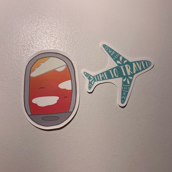 Travel Set - Picture 1 of 1